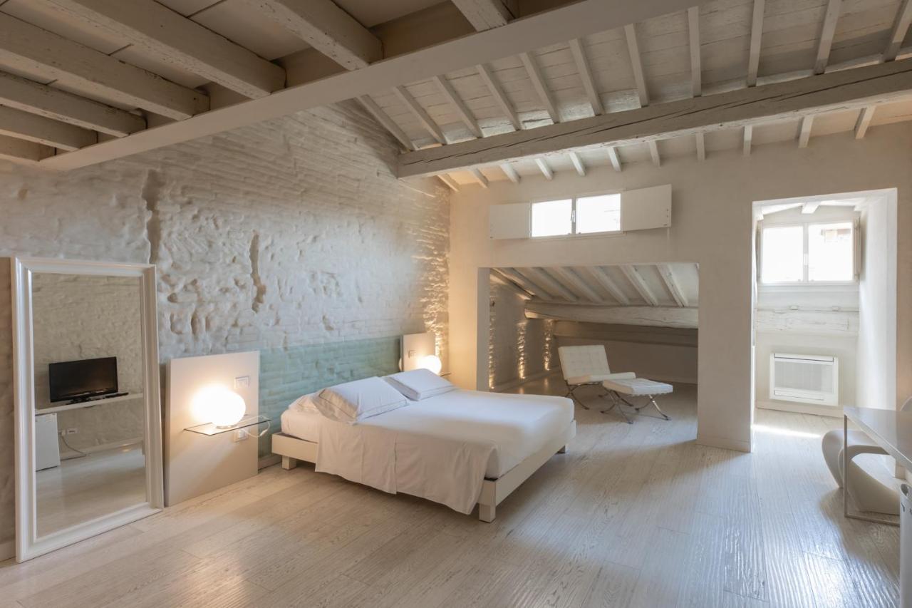 Scaravelli Residenza Hotel Мантова Екстериор снимка