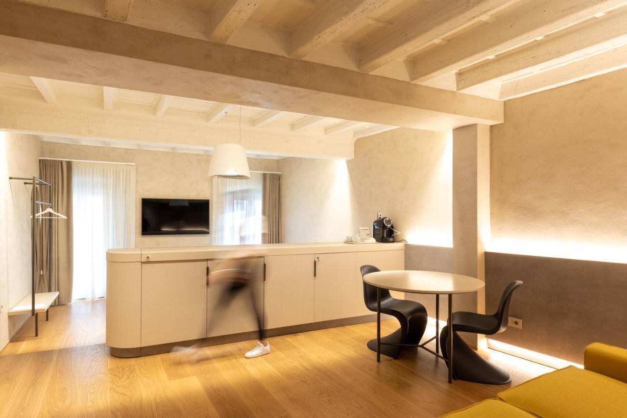 Scaravelli Residenza Hotel Мантова Екстериор снимка